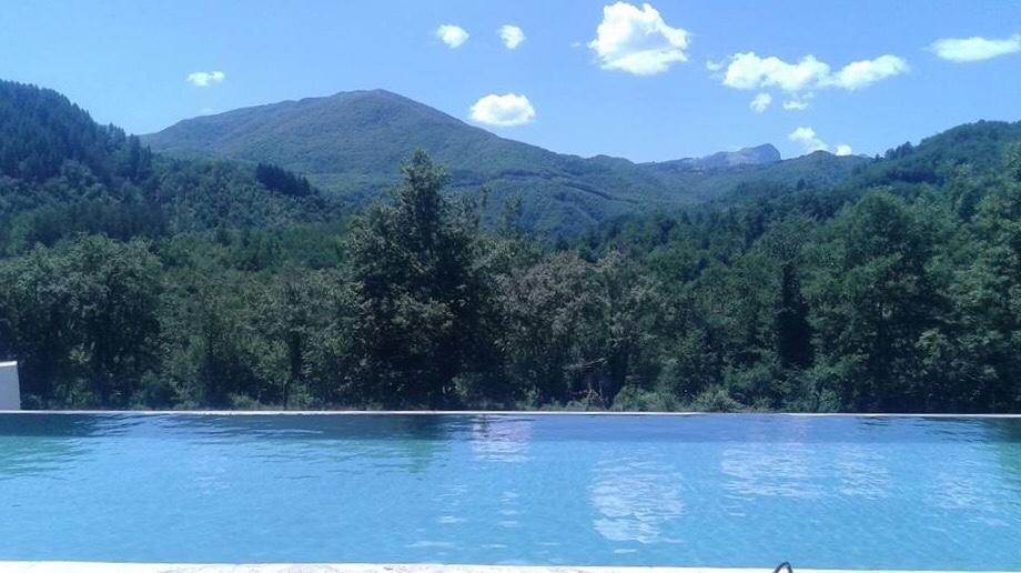 Il Mulin Vecchio Villa Camporgiano Exterior photo